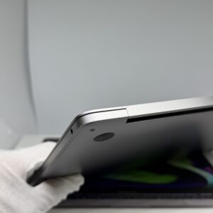 MacBook Pro M1 256GB grijs /licht gebruikt /94% batt /garantie
