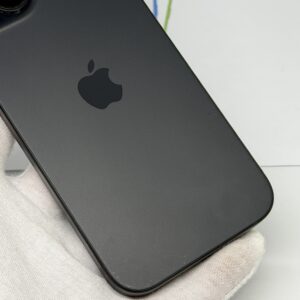 iPhone 15 128GB zwart /krasvrij scherm /85% batt /garantie
