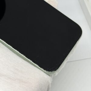 iPhone 15 256GB groen /licht gebruikt /89% batt /garantie