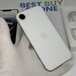 IMG_5939 2 iPhone 16E 128GB wit /krasvrij /100% batt /garantie