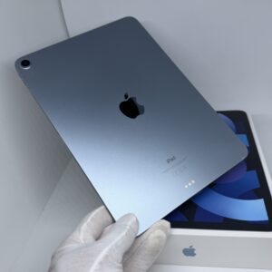 iPad Air 4e 64GB /krasvrij scherm /86% batt /garantie
