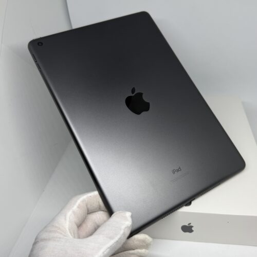 IMG_6035 2 iPad 9e 64GB grijs /krasvrij /97% batt /garantie