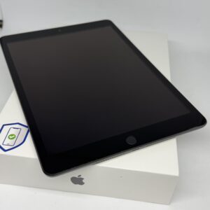 IMG_6036 2 iPad 9e 64GB grijs /krasvrij /97% batt /garantie