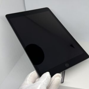 IMG_6037 2 iPad 9e 64GB grijs /krasvrij /97% batt /garantie