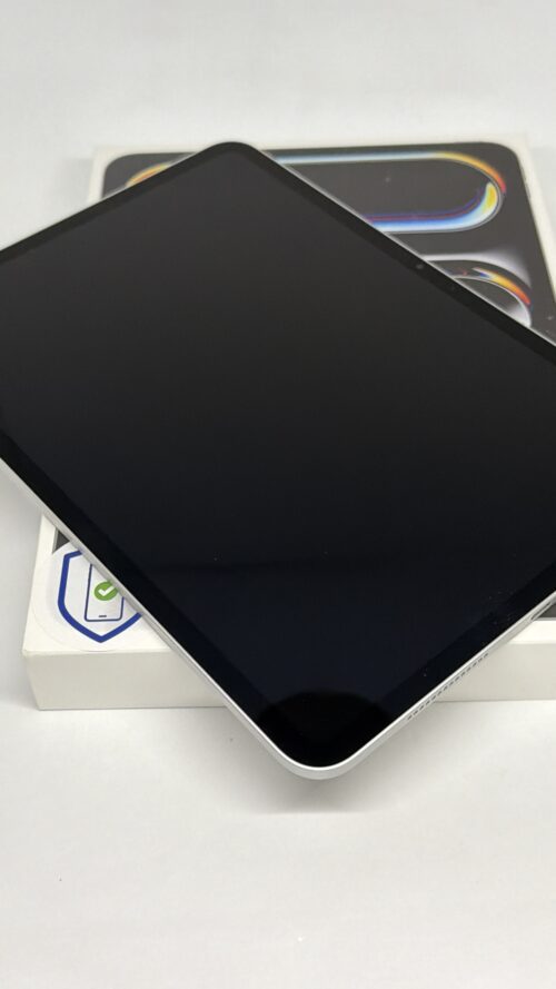 IMG_6199 2 iPad Pro 11 inch M4 256GB zilver /krasvrij /96% batt /garantie