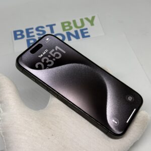 iPhone 15 Pro 128GB zwart /licht gebruikt /87% batt /garantie
