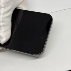 iPhone 15 Pro 128GB zwart /licht gebruikt /87% batt /garantie