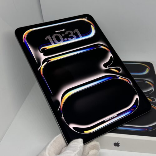 iPad Pro 11 inch M4 256GB grijs /krasvrij /100% batt /BTW