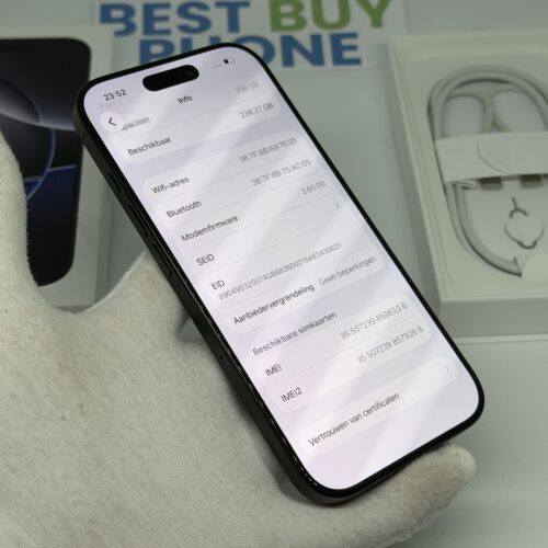 IMG_6476 2 iPhone 16 Pro 256GB zwart /krasvrij /100% batt /garantie