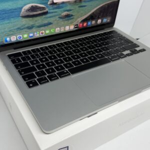 IMG_6618 MacBook Air M2 512GB zilver /94% batt /krasvrij /garantie