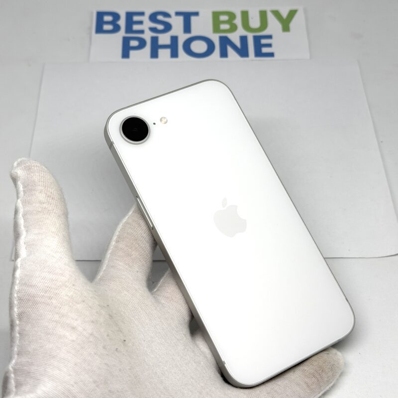 IMG_6620 iPhone 16E 128GB wit /ongebruikt + 12 maanden garantie