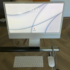 Apple iMac 2023 M3 256GB zilver / als nieuw + garantie