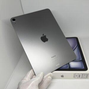 iPad Air 6e 11 inch M2 128GB grijs /krasvrij /99% batt /garantie