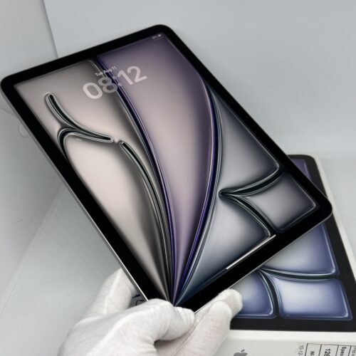 iPad Air 6e 11 inch M2 128GB grijs /krasvrij /99% batt /garantie