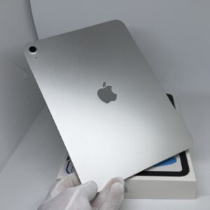 iPad 11e 128GB zilver 128GB /krasvrij /100% batt /garantie