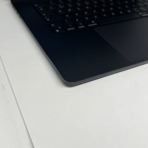 MacBook Air M2 15 inch 256GB middernacht /licht gebruikt /91% batt /garantie