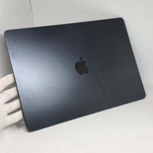MacBook Air M2 15 inch 256GB middernacht /licht gebruikt /91% batt /garantie