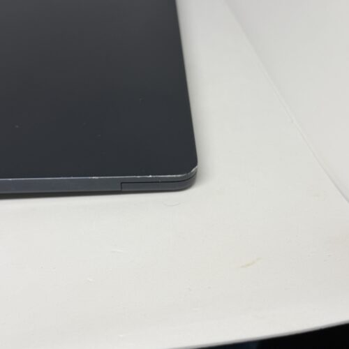 MacBook Air M2 15 inch 256GB middernacht /licht gebruikt /91% batt /garantie
