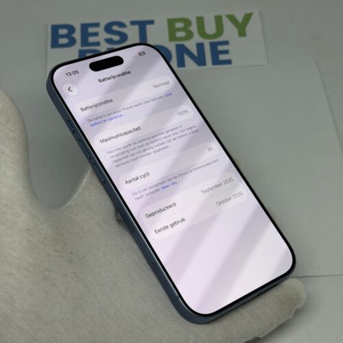 IMG_8863 2 iPhone 17 256GB blauw /krasvrij /100% batt /garantie