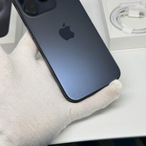 iPhone 15 Pro 128GB blauw /licht gebruikt /91% batt /garantie