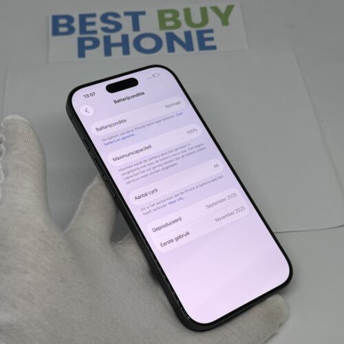 iPhone 17 256GB zwart /krasvrij /100% batt /garantie