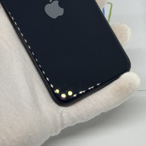 iPhone SE 2022 64GB zwart /krasvrij scherm /91% batt /garantie
