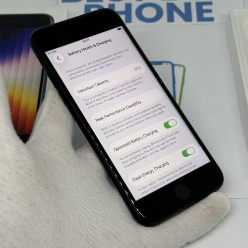 iPhone SE 2022 64GB zwart /krasvrij scherm /91% batt /garantie