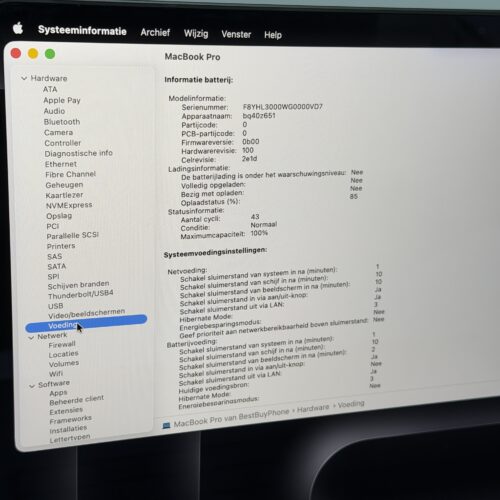 IMG_9086 2 MacBook Pro 14' M5 512GB spacezwart /krasvrij /garantie /adapter