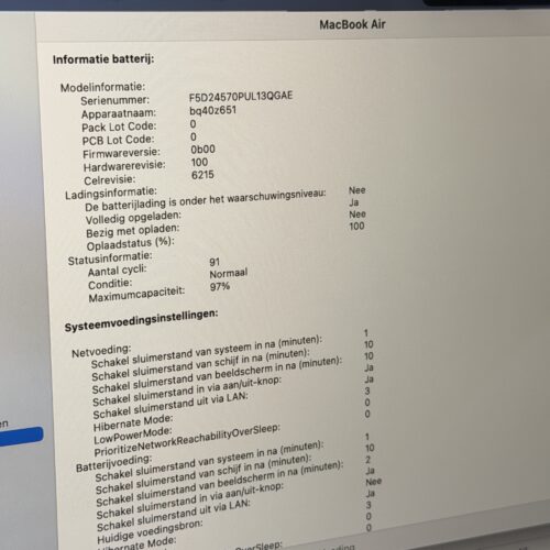 MacBook Air M2 256GB grijs /97% batt /zeer net /garantie