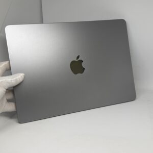 MacBook Air M2 256GB grijs /97% batt /zeer net /garantie