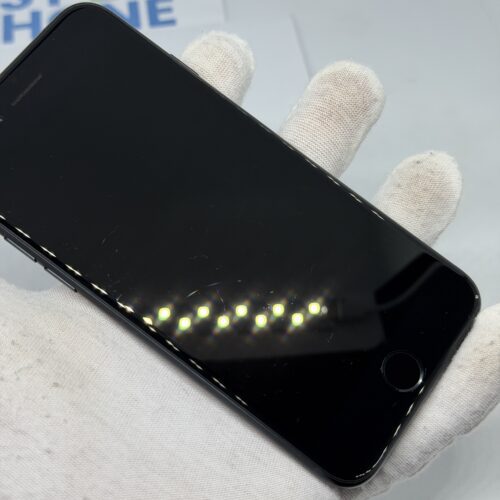 iPhone SE 2022 128GB zwart /zeer net /100% batt /garantie
