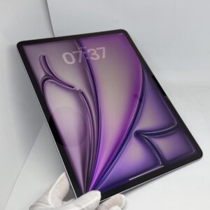iPad Air 13 inch M2 5G 1TB paars /krasvrij /100% batt /garantie